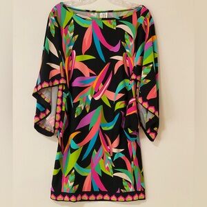 NWOT Trina Turk Cover Up Tunic